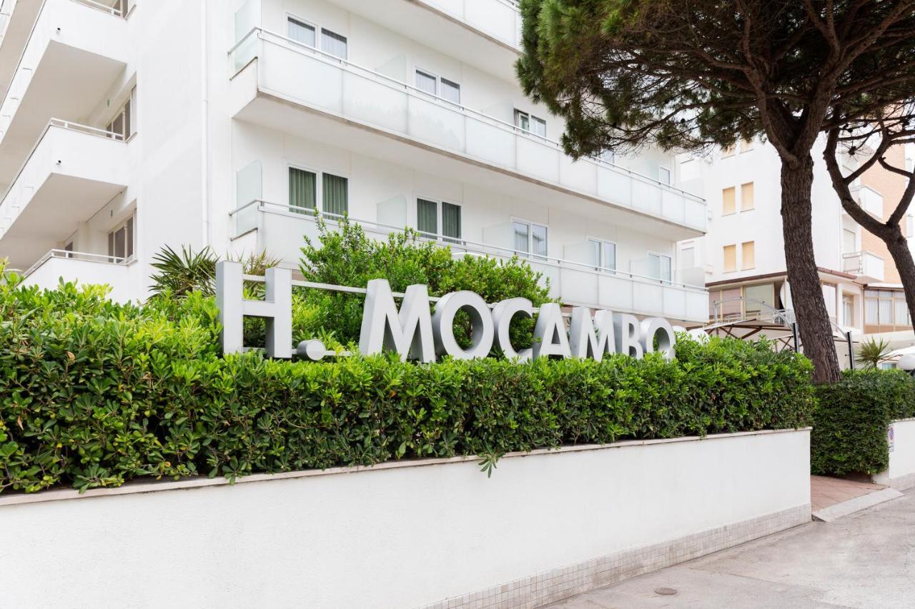 Hotel Mocambo ميلانو ماريتيما المظهر الخارجي الصورة